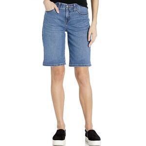 Lee Women's Flex Motion Regular Fit Bermuda Short size 6 NWT greensboro blue